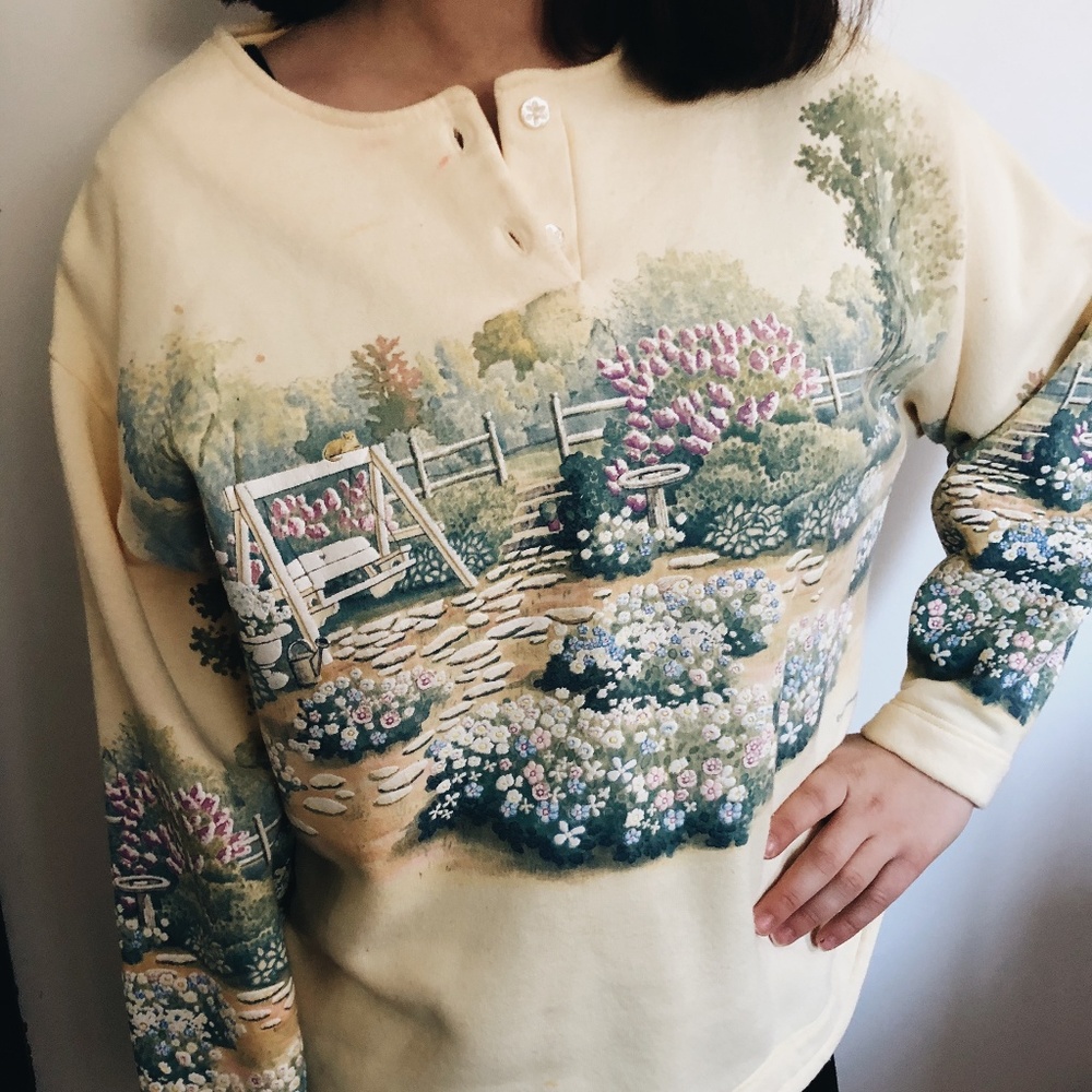 Vintage Art Unlimited Garden Sweatshirt
